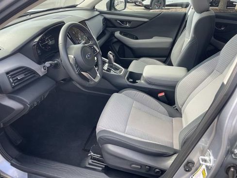 Used 2025 Subaru Outback Premium w/ Popular Package #1A image 12