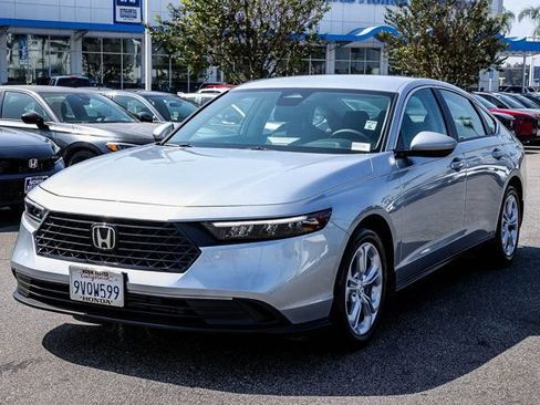 Used 2025 Honda Accord LX image 3