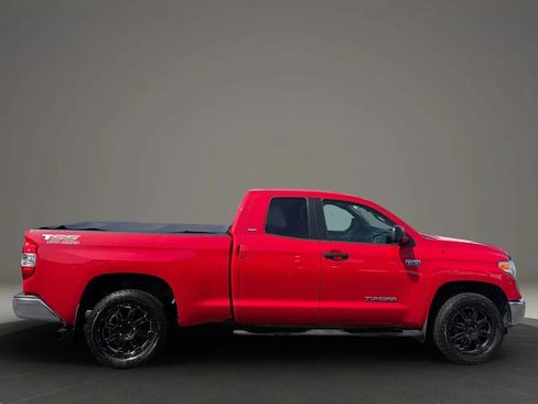 Used 2014 Toyota Tundra SR5 AWD/4WD image 6