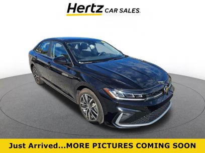 Used 2025 Volkswagen Jetta SE