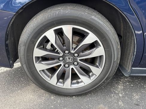Used 2021 Honda Odyssey EX-L image 7