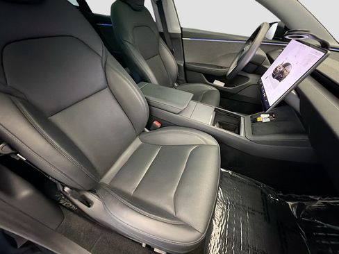 Used 2025 Tesla Model 3 Long Range RWD image 15