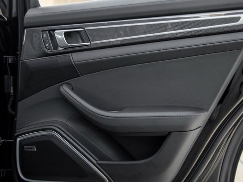 Certified 2023 Porsche Panamera GTS image 35