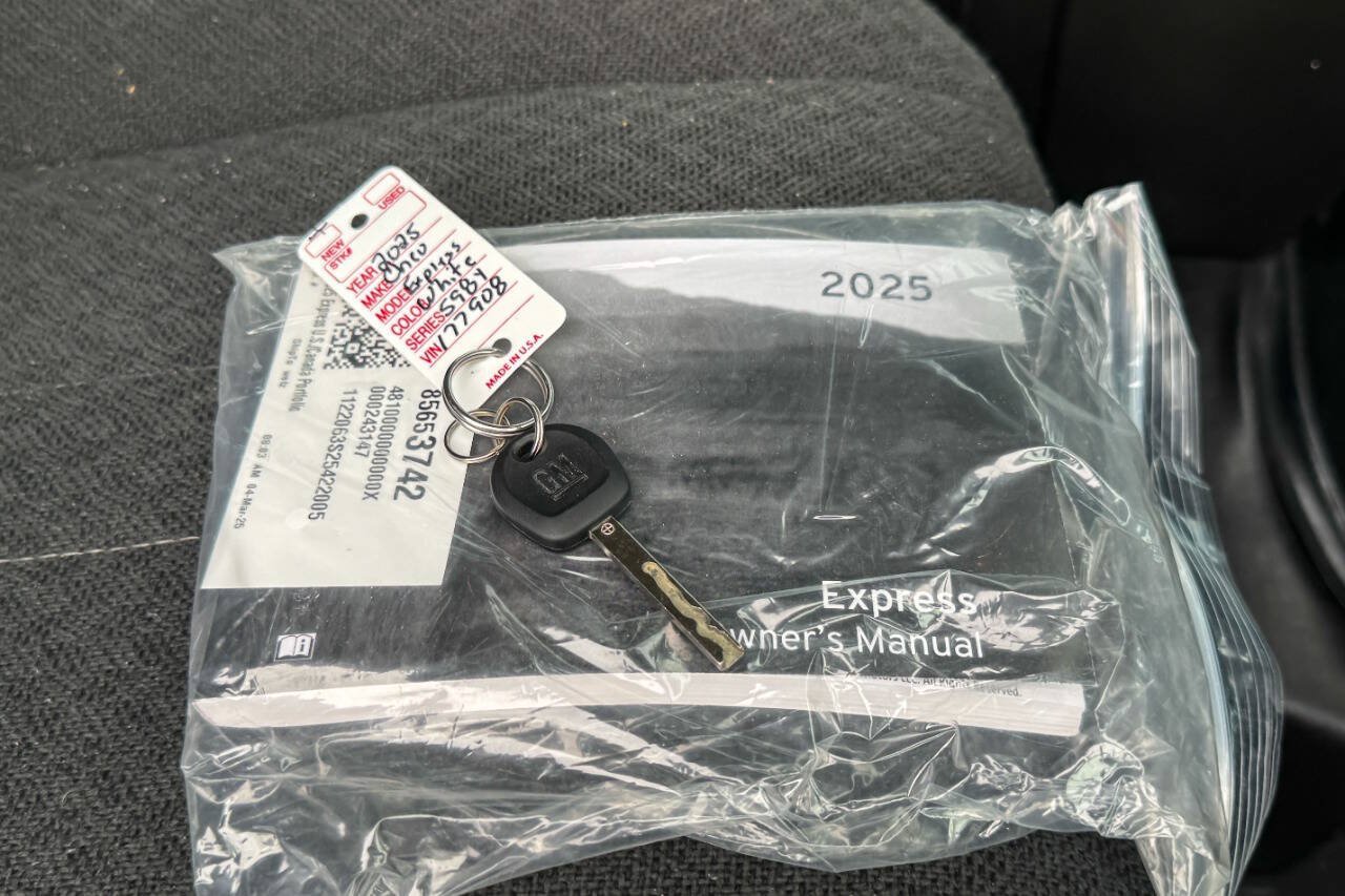 Used 2025 Chevrolet Express 2500 w/ Driver Convenience Package RWD image 31