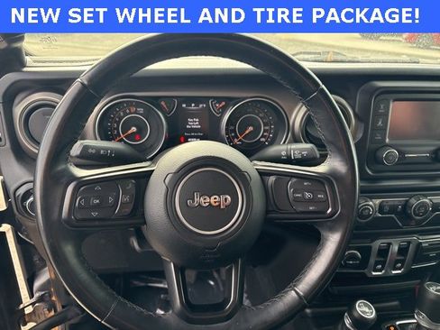 Used 2020 Jeep Wrangler Sport image 17