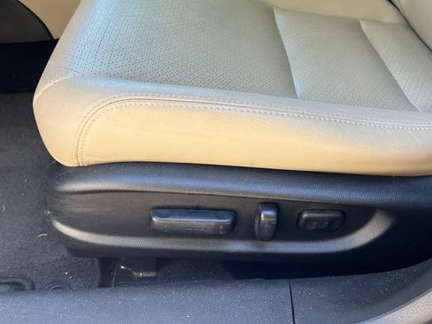 Used 2014 Honda Accord EX-L image 10