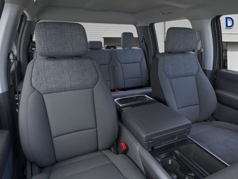 New 2025 Ford F150 XLT w/ Equipment Group 301A Standard image 42