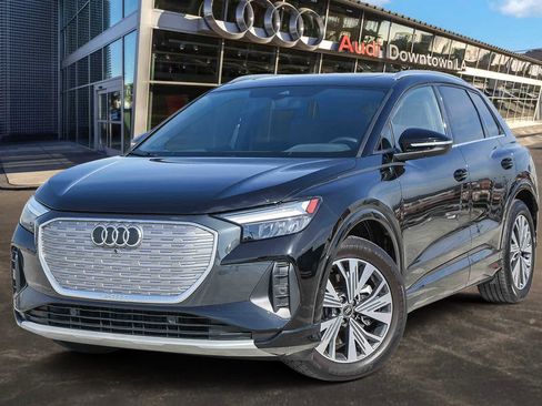 Used 2023 Audi Q4 e-tron Premium Plus w/ Premium Plus image 1