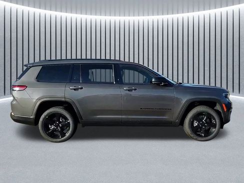 New 2025 Jeep Grand Cherokee L Limited w/ Luxury Tech Group II image 2