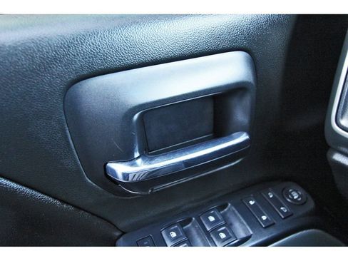 Used 2017 Chevrolet Silverado 1500 LT w/ Redline Edition image 17