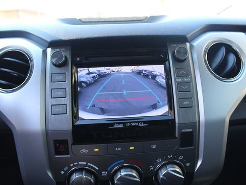 Used 2015 Toyota Tundra SR5 image 30