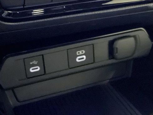 New 2026 Toyota Prius XLE image 23