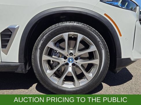 Used 2025 BMW X5 xDrive50e AWD/4WD image 10