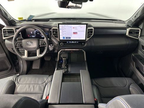 Used 2026 Toyota Sequoia Platinum AWD/4WD image 21