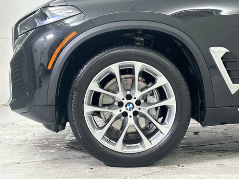 Used 2024 BMW X5 xDrive40i w/ Premium Package image 19