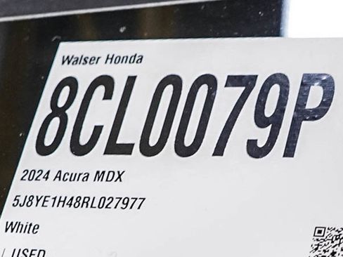 Used 2024 Acura MDX SH-AWD w/ Technology Package image 27