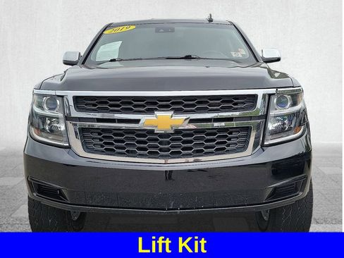 Used 2019 Chevrolet Tahoe LT image 2