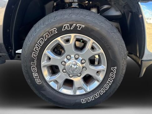 Used 2021 RAM 2500 Laramie AWD/4WD image 30