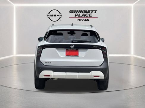 New 2026 Nissan Kicks SV FWD image 22