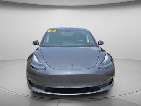 Used 2023 Tesla Model 3 Standard Range RWD image 4
