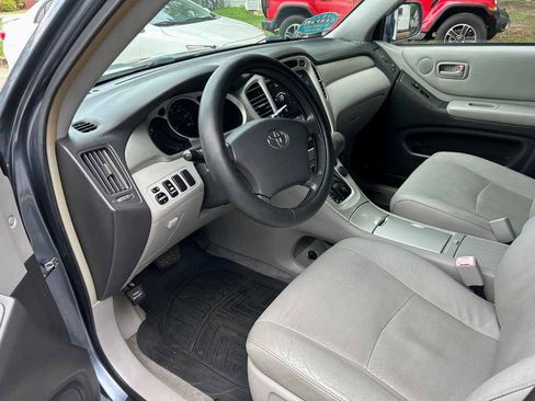 Used 2007 Toyota Highlander 2WD image 8