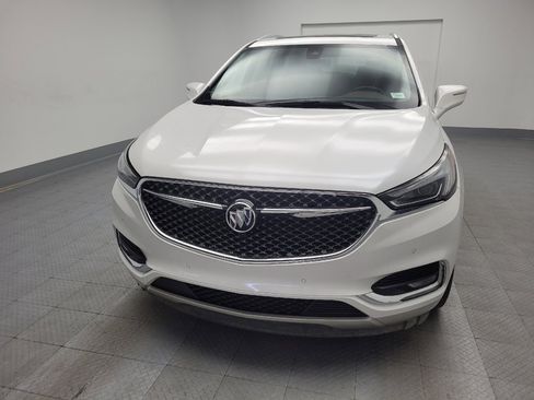 Used 2018 Buick Enclave Avenir w/ Avenir Technology Package image 15