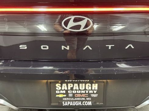 Used 2025 Hyundai Sonata SE FWD image 31
