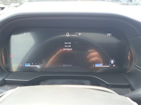 Used 2022 Jeep Grand Cherokee Overland w/ Luxury Tech Group IV image 25