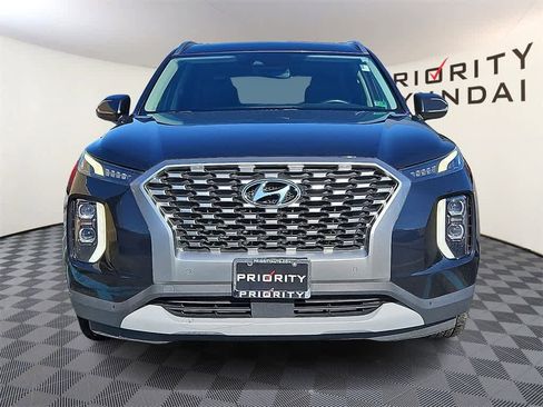 Used 2021 Hyundai Palisade SEL w/ Premium Package image 2