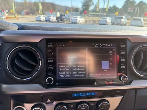 Used 2023 Toyota Tacoma 4x4 Double Cab image 23