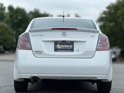 Used 2012 Nissan Sentra 2.0 SR FWD image 6