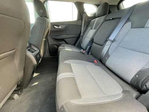 Used 2024 Chevrolet Blazer LT w/ Convenience Package image 17