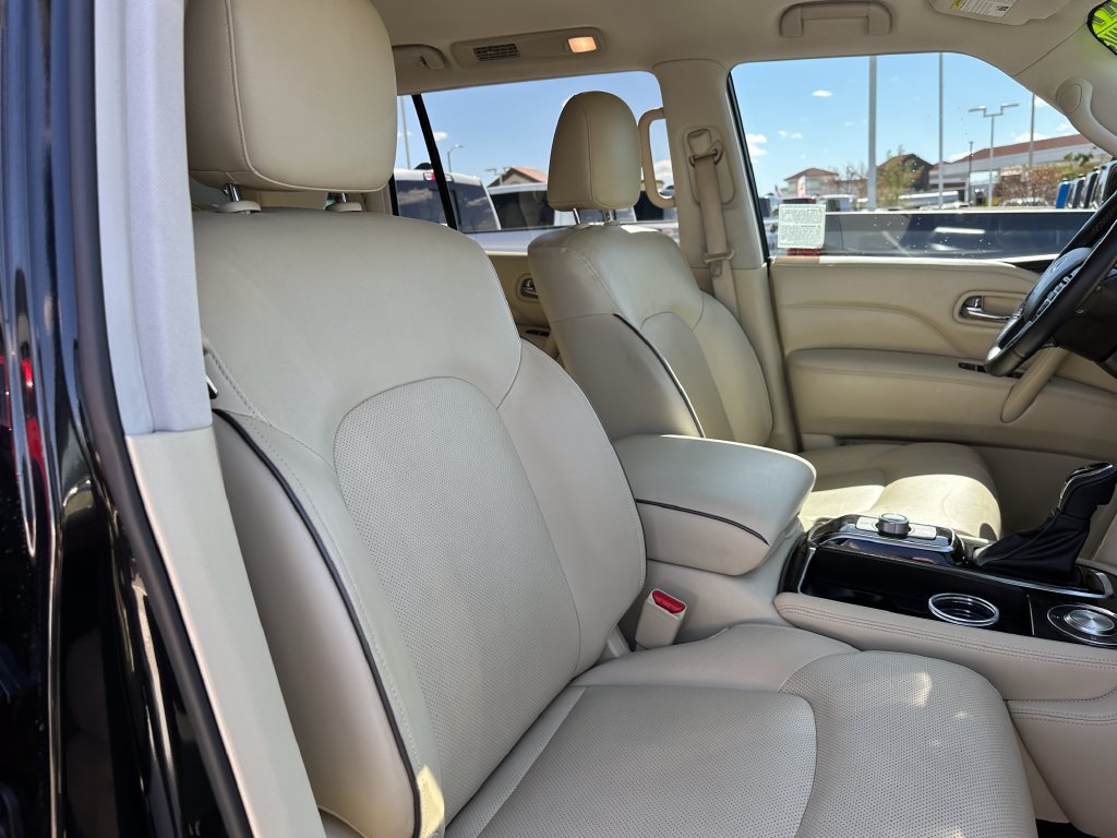 Used 2023 INFINITI QX80 Luxe w/ Cargo Package RWD image 17