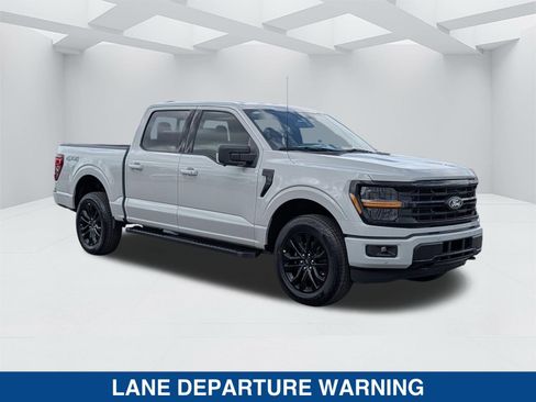 New 2026 Ford F150 XLT w/ Equipment Group 302A MID image 2