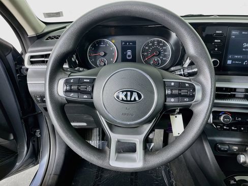 Used 2021 Kia K5 LX FWD image 13