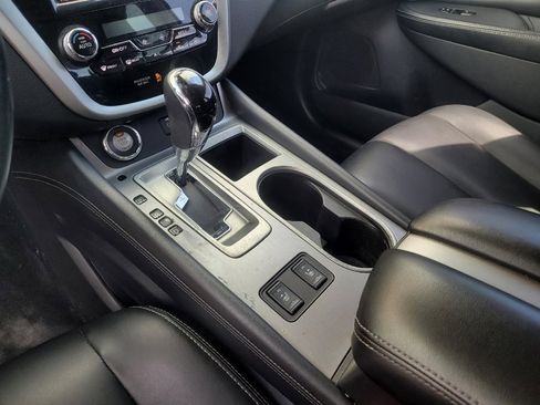 Used 2020 Nissan Murano SV w/ Premium Package image 26