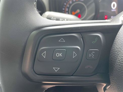 New 2025 Jeep Gladiator Sport image 30