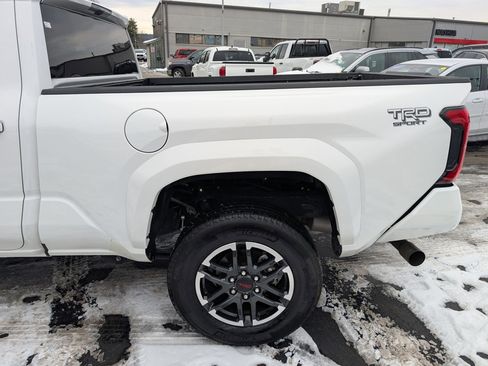 Certified 2024 Toyota Tacoma TRD Sport image 4