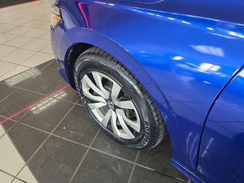 Used 2022 Honda Civic LX image 25