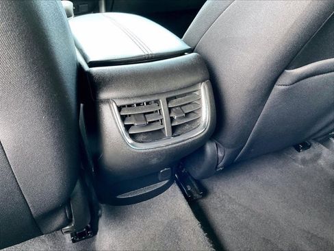 Used 2023 Chevrolet Malibu LT FWD image 24