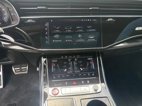 Used 2023 Audi SQ8 Premium Plus w/ Executive Package AWD/4WD image 30