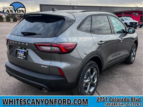 New 2026 Ford Escape ST-Line w/ Tech Pack #1 AWD/4WD image 9