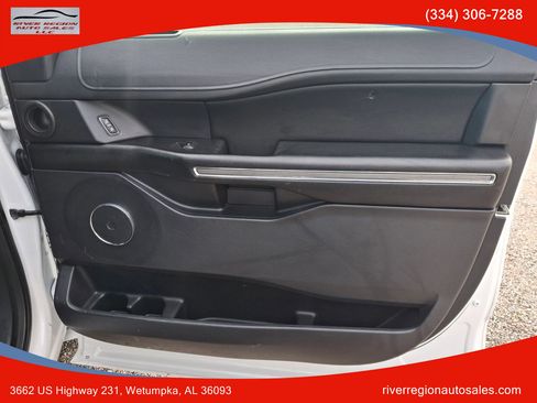 Used 2019 Ford Expedition XLT w/ Equipment Group 201A image 10