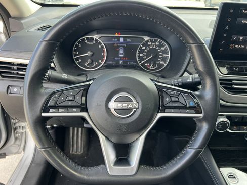 Certified 2024 Nissan Altima 2.5 SV w/ SV Premium Package image 8