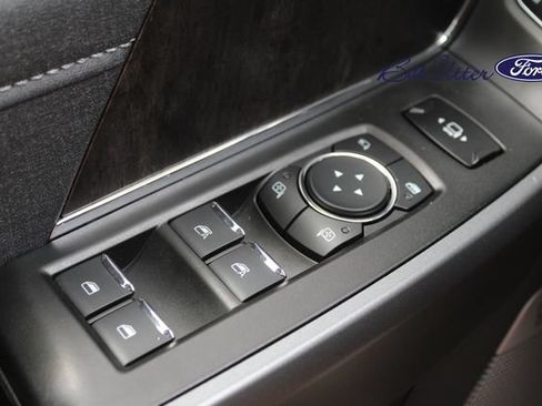Used 2026 Ford F250 Lariat w/ Black Appearance Package AWD/4WD image 23