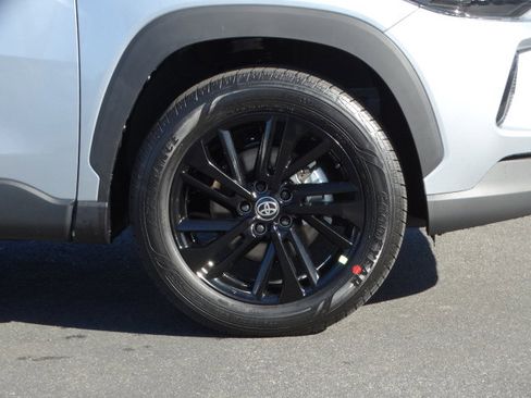 New 2026 Toyota Corolla Cross AWD Hybrid image 4