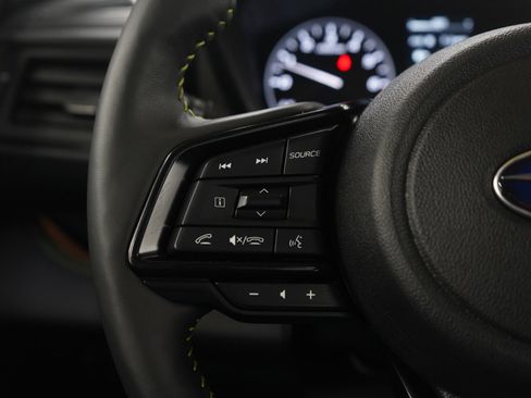 Used 2025 Subaru Ascent Bronze Edition image 28