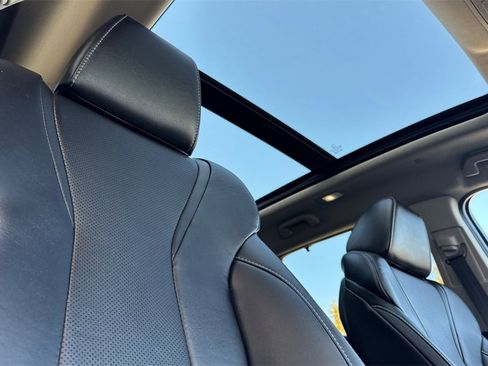 Certified 2023 Acura MDX FWD w/ Technology Package image 22