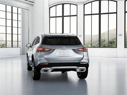 New 2026 Mercedes-Benz GLA 250 4MATIC image 26