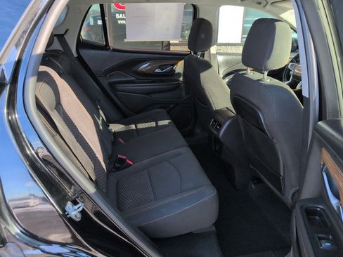 Used 2018 GMC Terrain SLE w/ Driver Convenience Package image 12